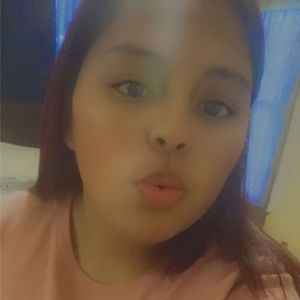 Meet your Posher, Dayanara